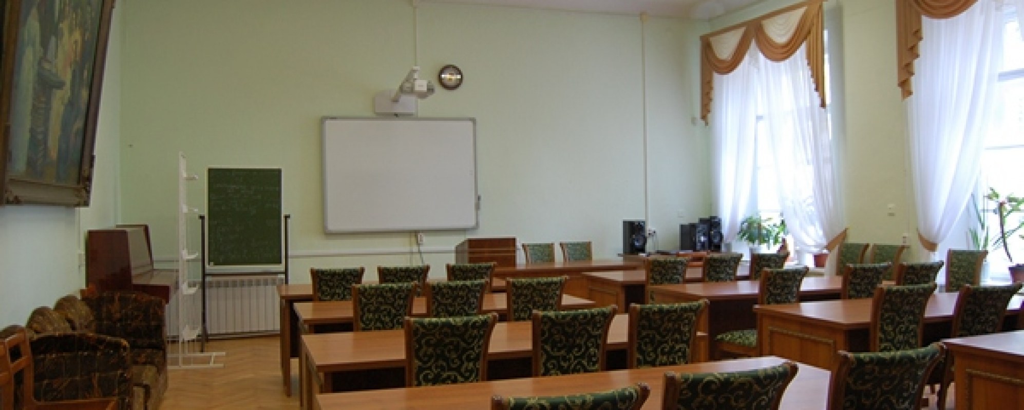 Фотографии конференц-зала Лекционный зал Библиотеки имени А. И. Герцена