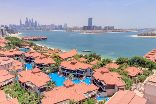 Фотографии апарт отеля
Luxe Getaways Royal Amwaj Palm Jumeirah Resort Apartment Holiday Home