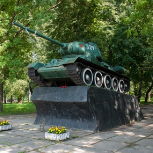 Фотография памятника Танк-памятник Т-34