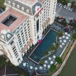 Фотографии гостиницы 
            Westlake Hotel & Resort Vinh Phuc