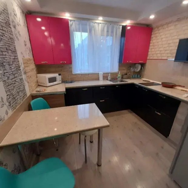 Фотографии квартиры 
            Апартаменты с 1 комнатой недалеко от проспекта Ленина (КВАРТИРА51)