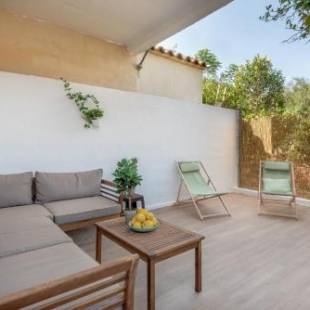 Фотографии гостевого дома
ES LLIMONER