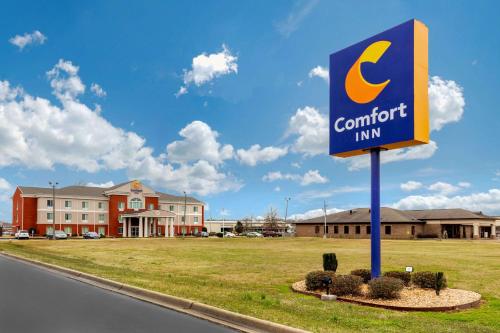 Фотография гостиницы Comfort Inn US Hwy 80