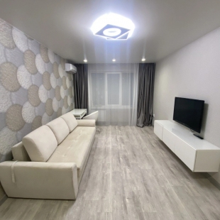 Фотография квартиры Квартира Двухкомнатная у метро напротив Северного вокзала