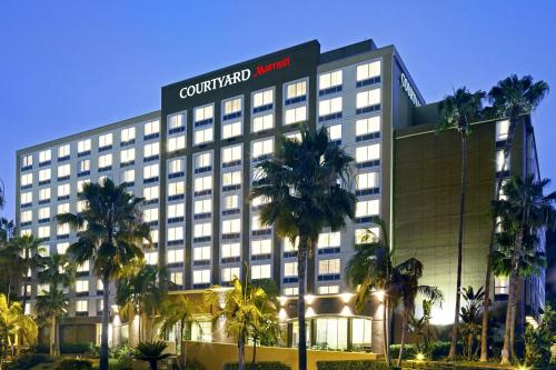 Фотография гостиницы Courtyard by Marriott San Diego Mission Valley/Hotel Circle