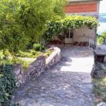 Фотография гостевого дома Apartments with a parking space Orebic, Peljesac - 16326