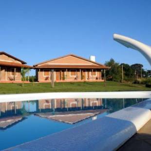 Фотографии гостиницы
Rancho da Cachaça Pousada