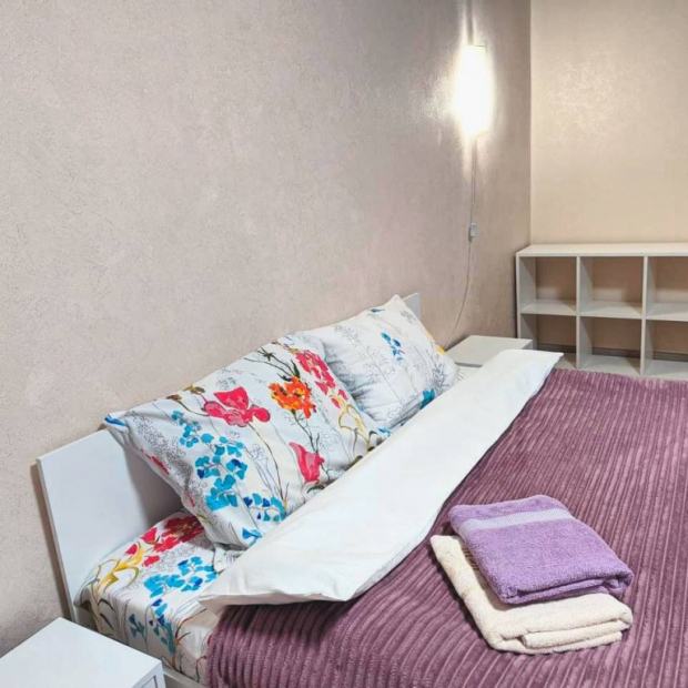 Фотографии квартиры 
            Апартаменты 150 Уральских Рабочих 44