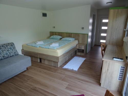 Фотографии гостевого дома 
            Mobile House Vegov hram