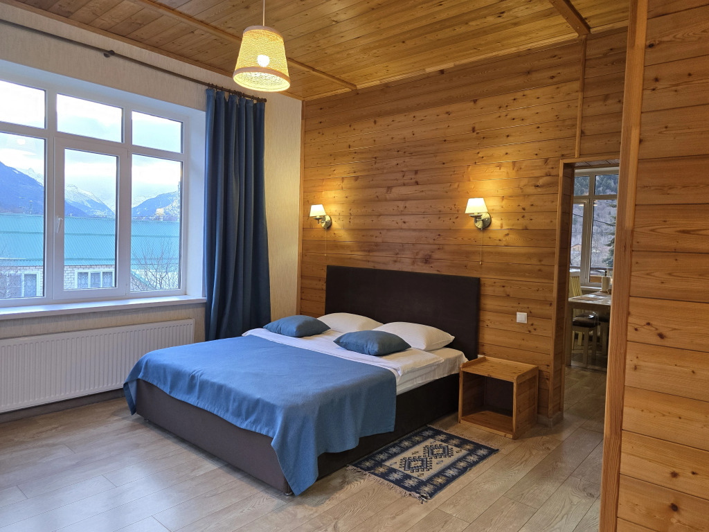 Фотография квартиры Квартира с видом на горы на улице Шевченко 13