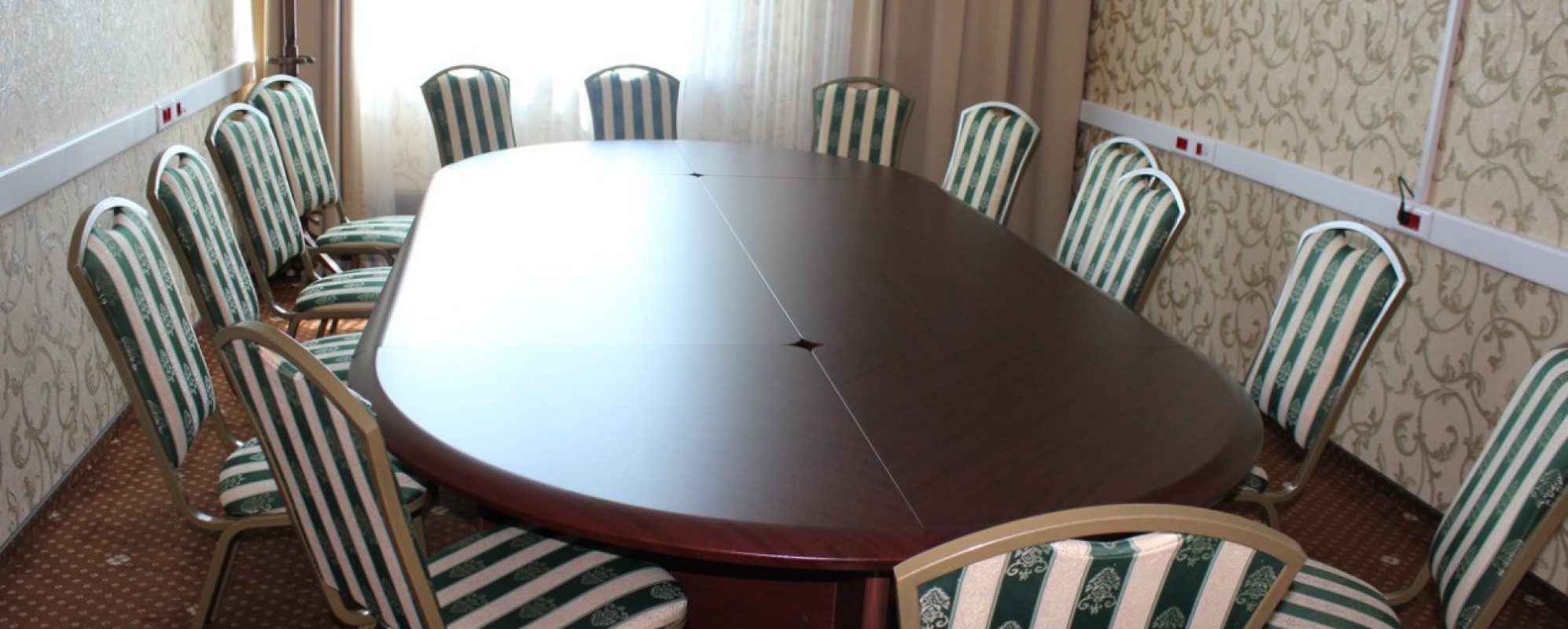 Фотографии комнаты для переговоров Переговорная комната