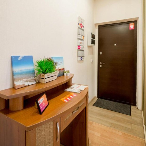 Фотографии квартиры 
            9 ночей на улице Зверева 1/2