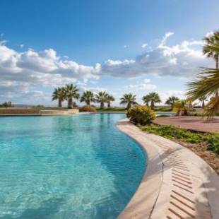 Фотографии гостевого дома 
            Harbour Views Duplex Private Maisonette