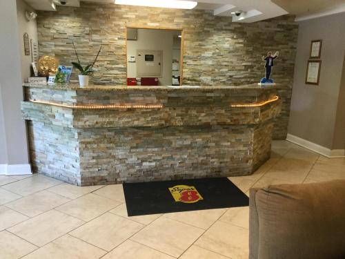 Фотография гостиницы Super 8 by Wyndham Harbison/Parkridge Hospital