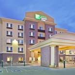 Фотография гостиницы Holiday Inn Express Hotel & Suites Seattle North - Lynnwood, an IHG Hotel