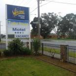 Фотография мотеля Tudor House Motel