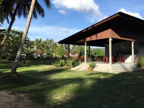 Фотография гостиницы Khao Lak Golden Coconut Resort