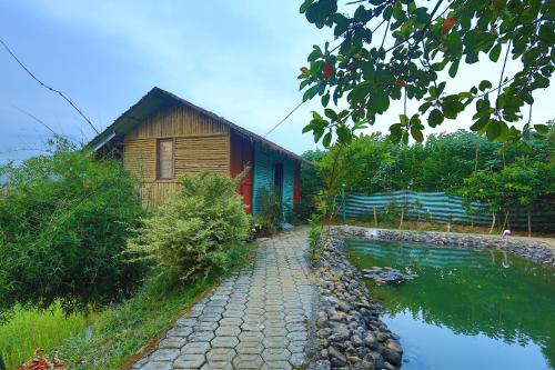 Фотография гостиницы KOOMANKOLLY RESORT