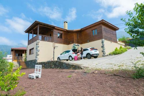 Фотография гостевого дома Villa Montaña Ilusión Parking wifi Bbk y Vistas