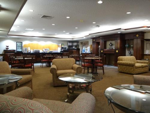 Фотография гостиницы Windsor Inn & Suites