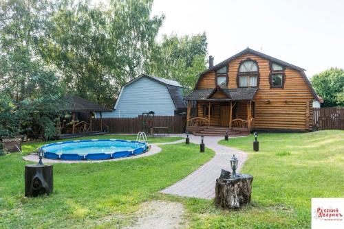 Фотографии гостевого дома 
            Русский Дворик