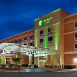 Фотография гостиницы Holiday Inn Hotel & Suites Beaufort at Highway 21, an IHG Hotel