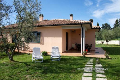 Фотография гостевого дома Residence Ai Campi Da Golf Saturnia