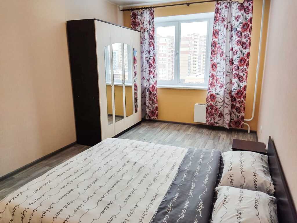 Фотография квартиры Апартаменты Квартира AlexHome РП Свердловский Молодежная