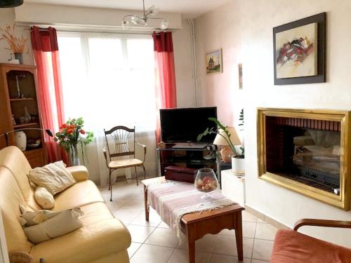 Фотография гостевого дома Maison de 2 chambres avec jardin clos et wifi a Gravelines a 2 km de la plage