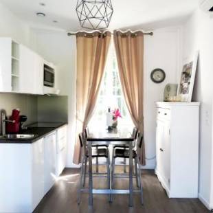 Фотографии апарт отеля
La petite Maison