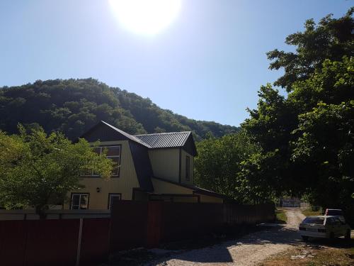 Фотография гостевого дома Айвори