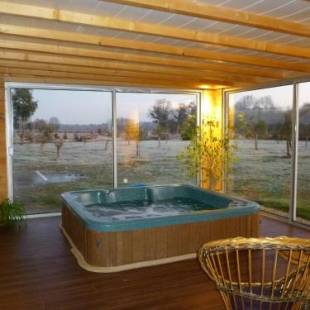 Фотографии мини отеля
La SERPAUDERIE