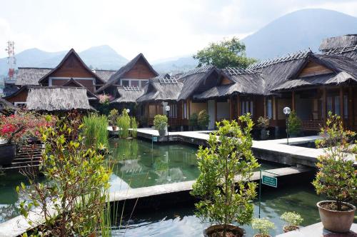 Фотография базы отдыха Kampung Sumber Alam Garut