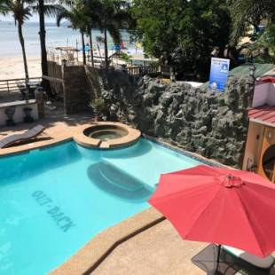 Фотографии гостиницы 
            Out Back