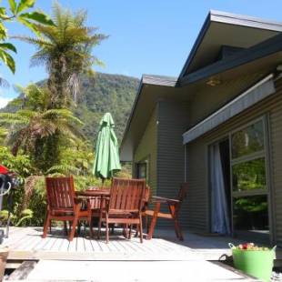 Фотографии гостевого дома
Franz Josef Treetops