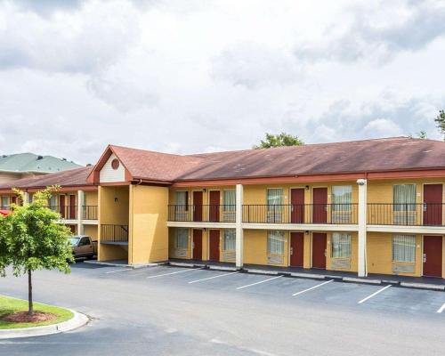 Фотография мотеля Econo Lodge North Charleston