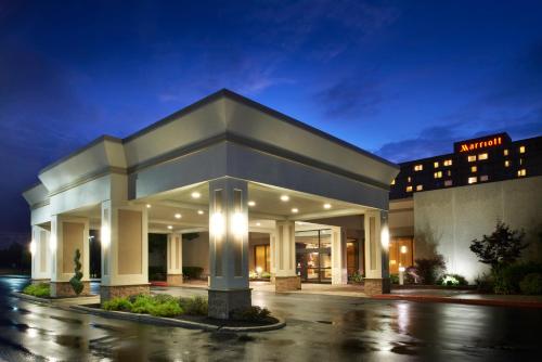 Фотография гостиницы Buffalo Marriott Niagara