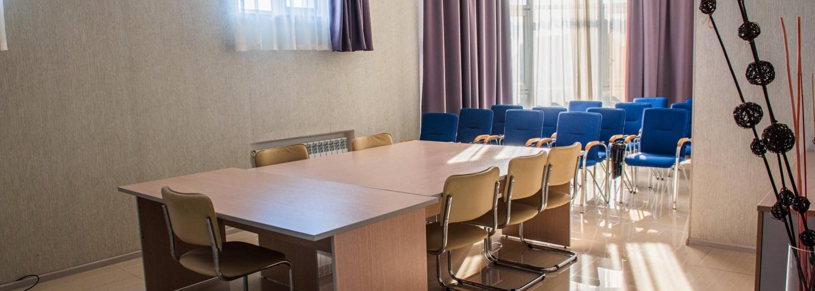 Фотография конференц-зала Комфорт