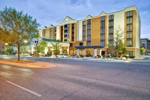Фотография гостиницы Hyatt Place Albuquerque Uptown