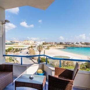 Фотографии гостиницы
Hotel Il Faro Della Guitgia Tommasino