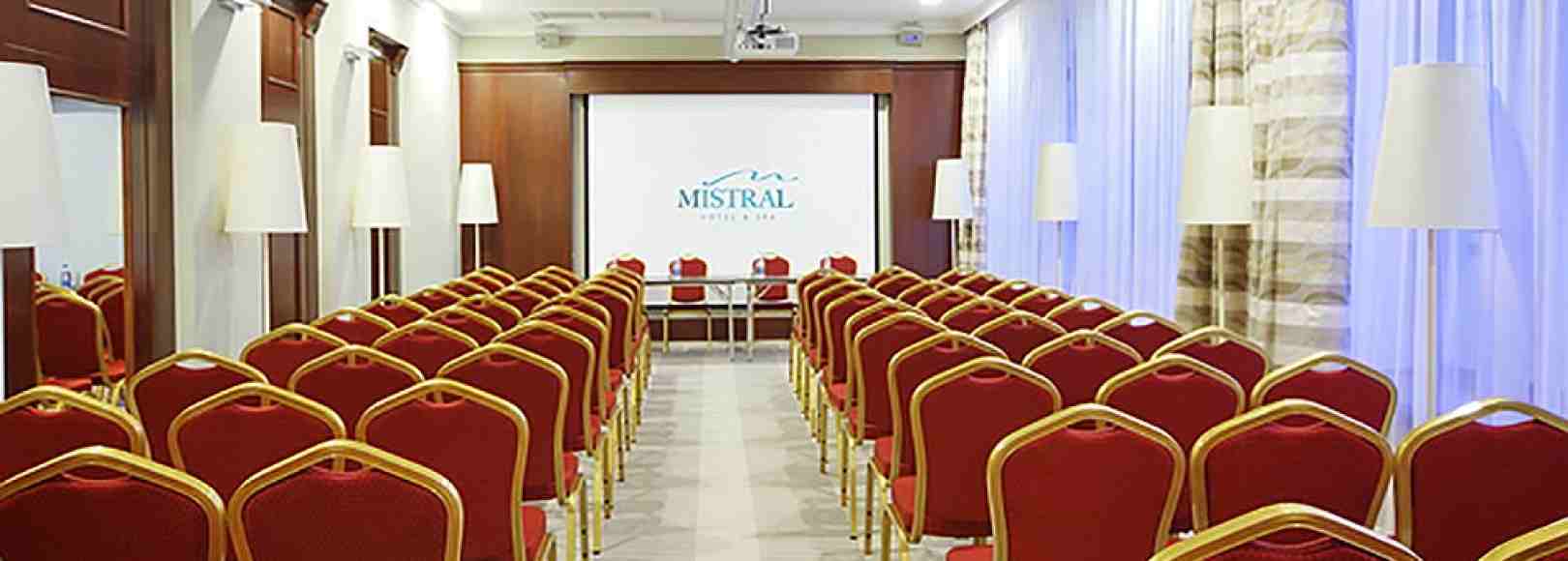 Фотография конференц-зала Марк Шагал