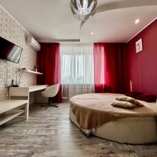 Фотография квартиры Апартаменты Уютные 1-комнатные прямо напротив ТРЦ Ривьера