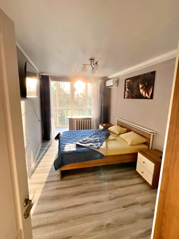 Фотография квартиры Квартира Уютная Двухкомнатная