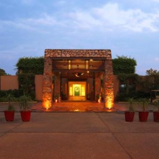 Фотография гостиницы Lemon Tree Hotel, Tarudhan Valley, Manesar