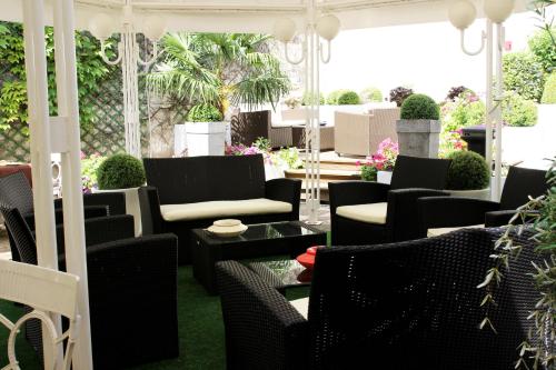 Фотография гостиницы Hôtel Axotel Lyon