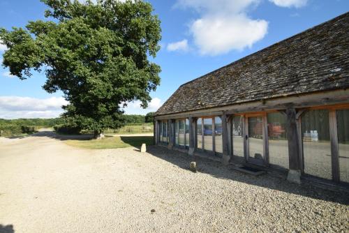 Фотография гостевого дома The Oaks - Ash Farm Cotswolds