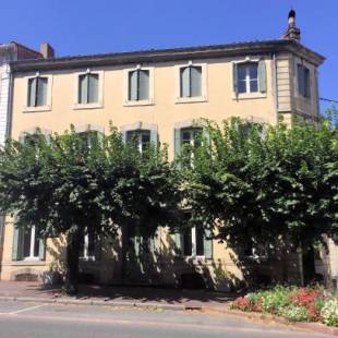 Фотографии гостевого дома
Guesthouse La Villaé