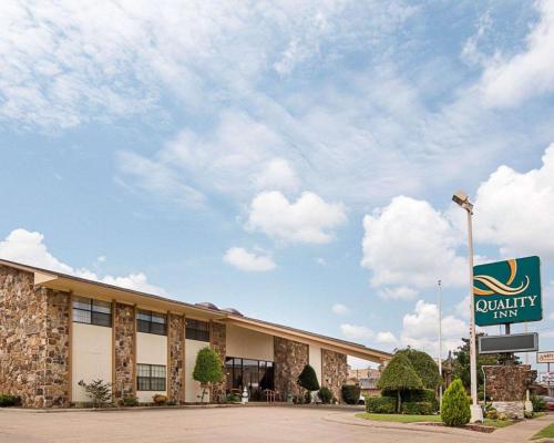 Фотография гостиницы Quality Inn Magnolia