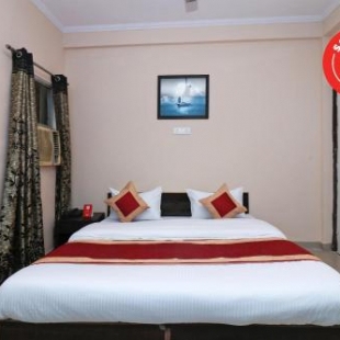 Фотография гостиницы OYO 18625 Prem Hotel