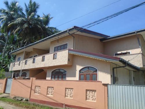 Фотография мини отеля Shalona Holiday Home